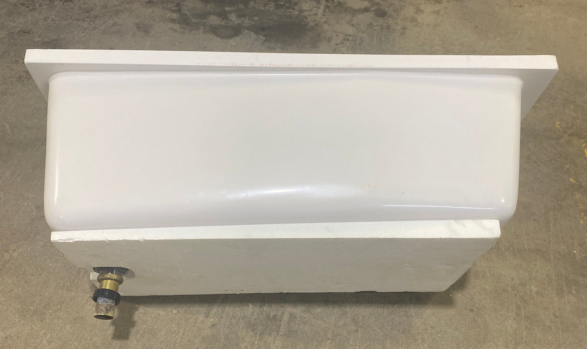 Used RV Bath Tub 41” L x 24" W - Right Hand Drain