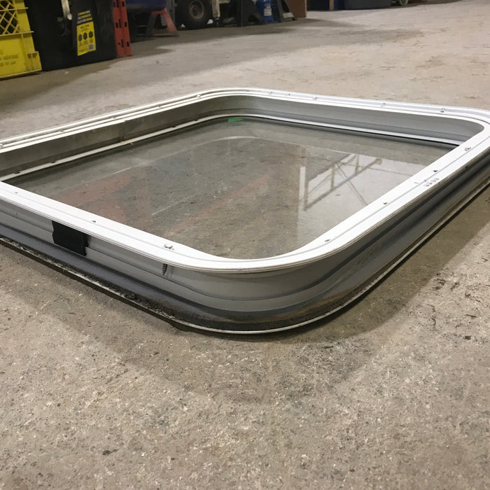 Used White Radius Non Opening Window : 23 1/2" W x 21 1/2" H x 1 7/8" D