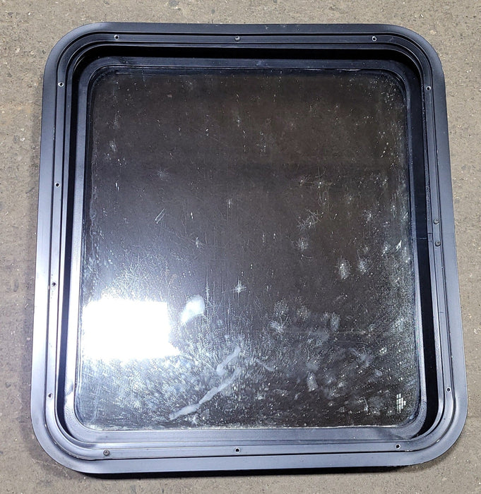 Black Radius Non-Opening Window : 21 1/2" W X 24" H X 2" D