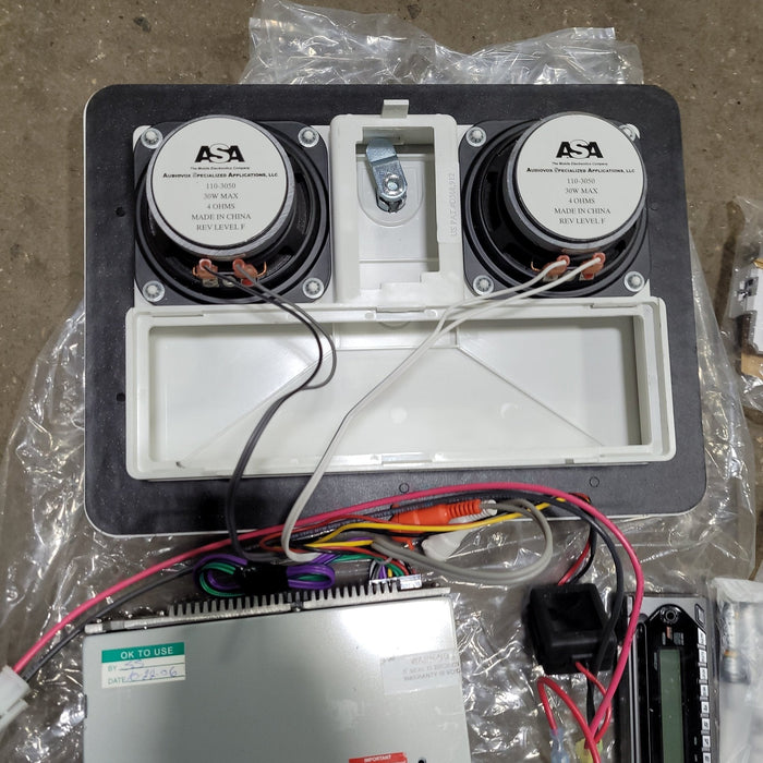 Brand New Exterior Entertainment System - Young Farts RV Parts