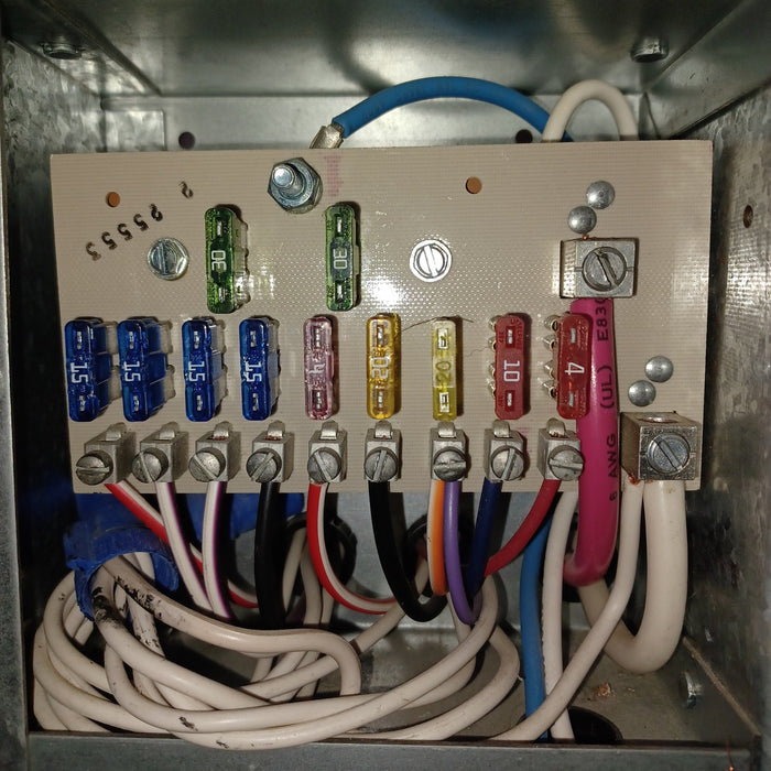 Used RV Converter MagneTek 45 Amp 7300 Series Model 7345