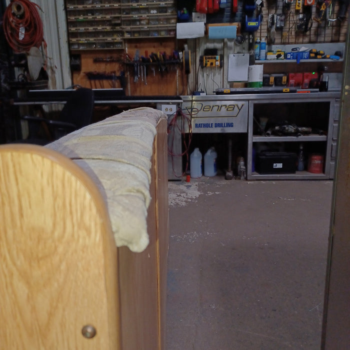 Used Young Farts RV Parts Complete RV Dinette Set