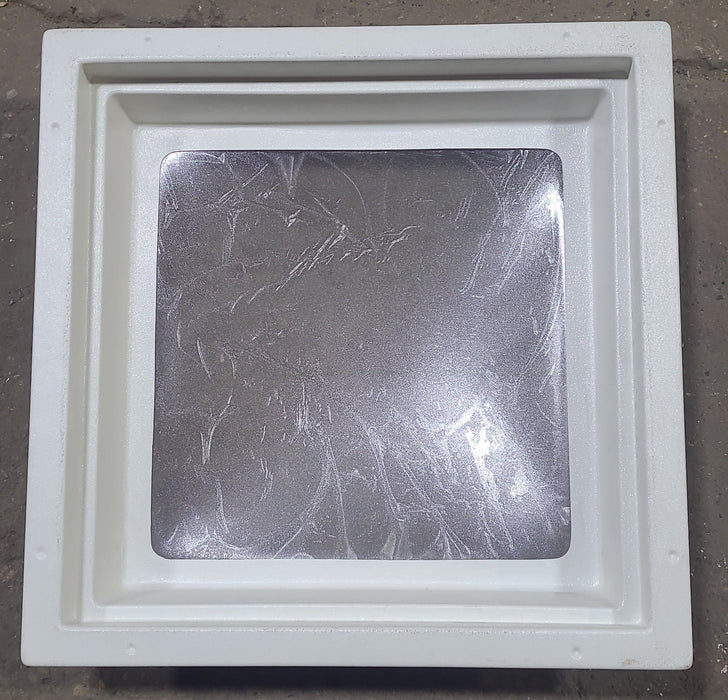 Inner Skylight, With Garnish 24 1/4" x 24 1/4"