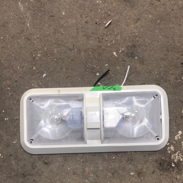 Used Light Fixture *DOUBLE* 310173 / F33-0052 White