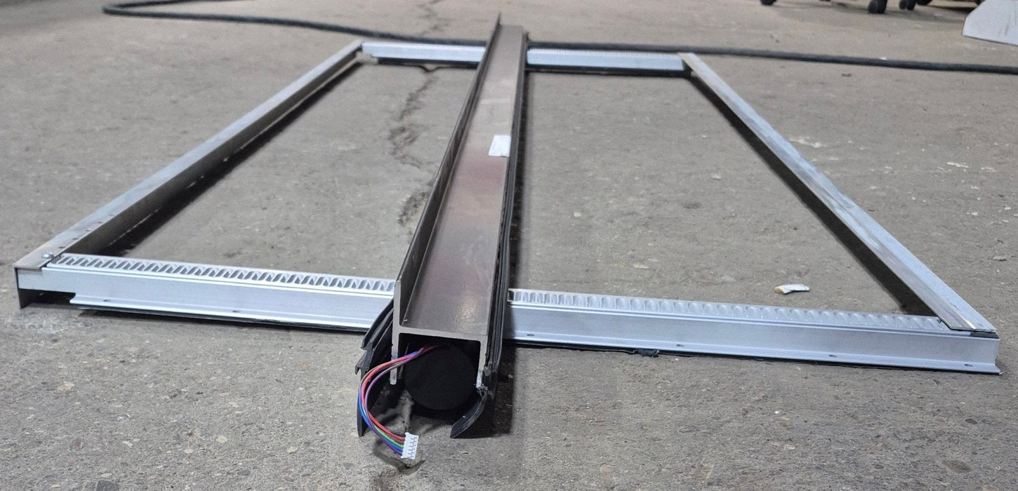 Lippert In-Wall Slide Out Assembly, Right Hand - V000272201