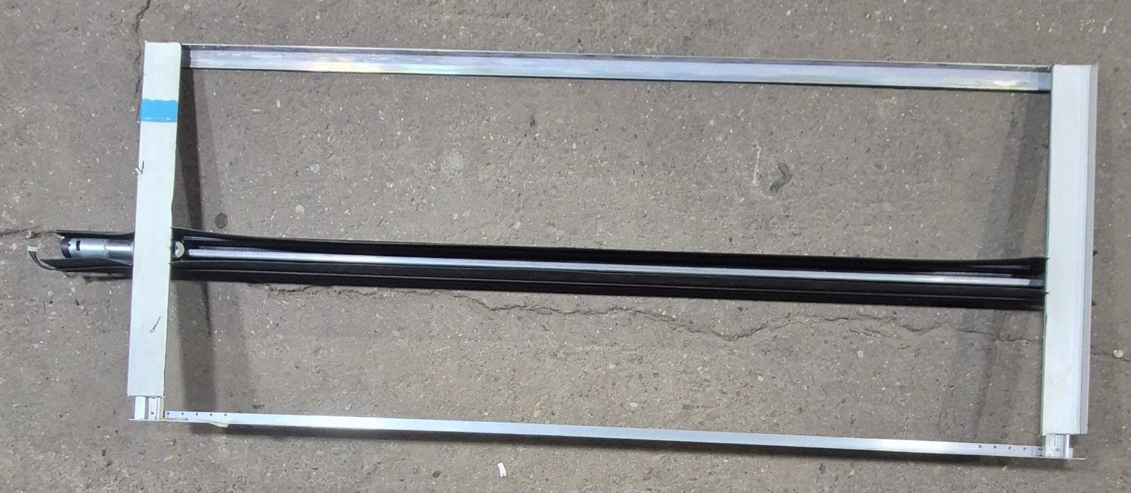 Lippert In-Wall Slide Out Assembly, Right Hand - V000272201