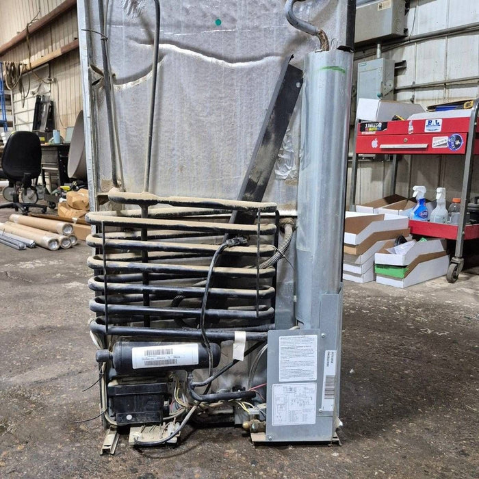 Used Complete Dometic Fridge, 2-Way - DM2652RBX