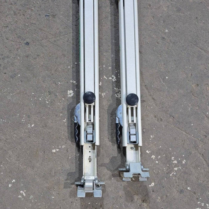 Used Dometic Awning Arm Set, Off White, 73" - 8480000.401