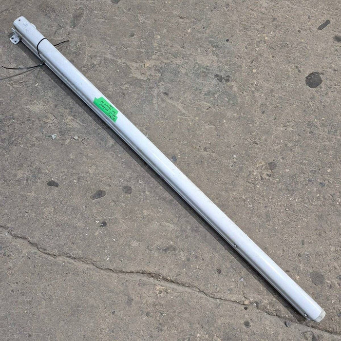 Used Dometic Awning Arm, Idler (Rear), White, Non-Adjustable Pitch, 66" - 3312487.022B
