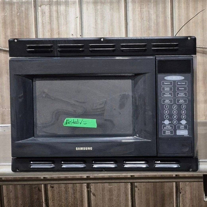 Used Samsung RV Microwave, 20 3/8" x 13 1/4" x 13 1/2" - MR5483G
