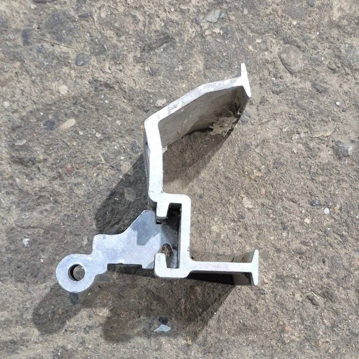 Used Dometic Upper Bracket, Silver - 830333
