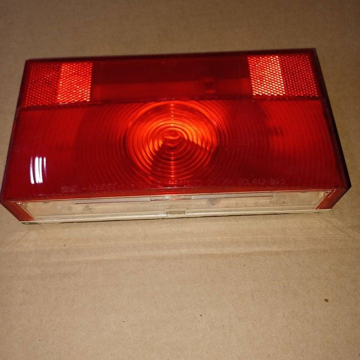 Used Reflect-O-Lite Tail Light Replacement Lens - SAE-AILRST-73 D.O.T. , No. 910-950