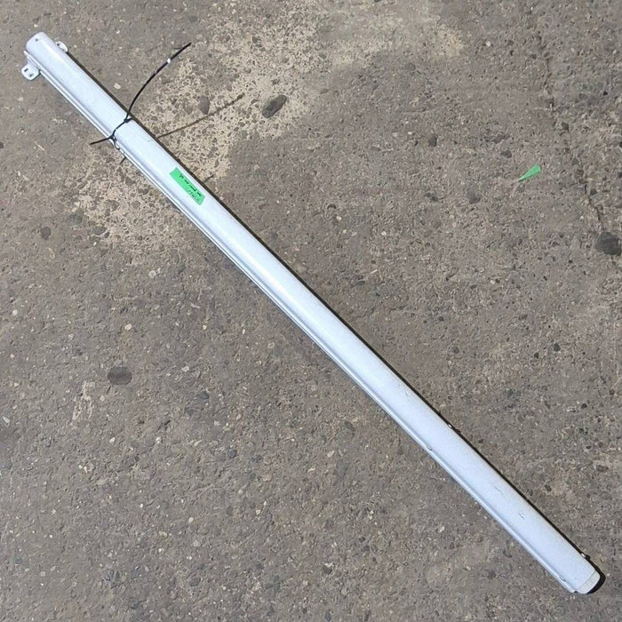 Used Dometic Awning Arm, Idler (Rear), White, Non-Adjustable Pitch, 66" - 3312487.022B