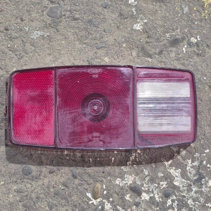 Used Miro-Flex Tail Light Replacement Lens - SAE-AILR(2)ST-72D.O.T