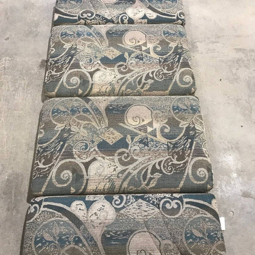 Used Dinette Cushion Set- 4 piece - 38" x 24" x 14" - Photo 2