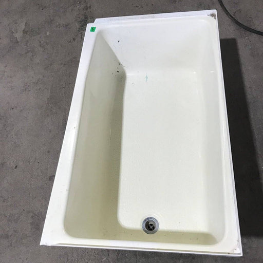 Used RV Bath Tub 40” L x 24" W - Right Hand Drain - Photo 2