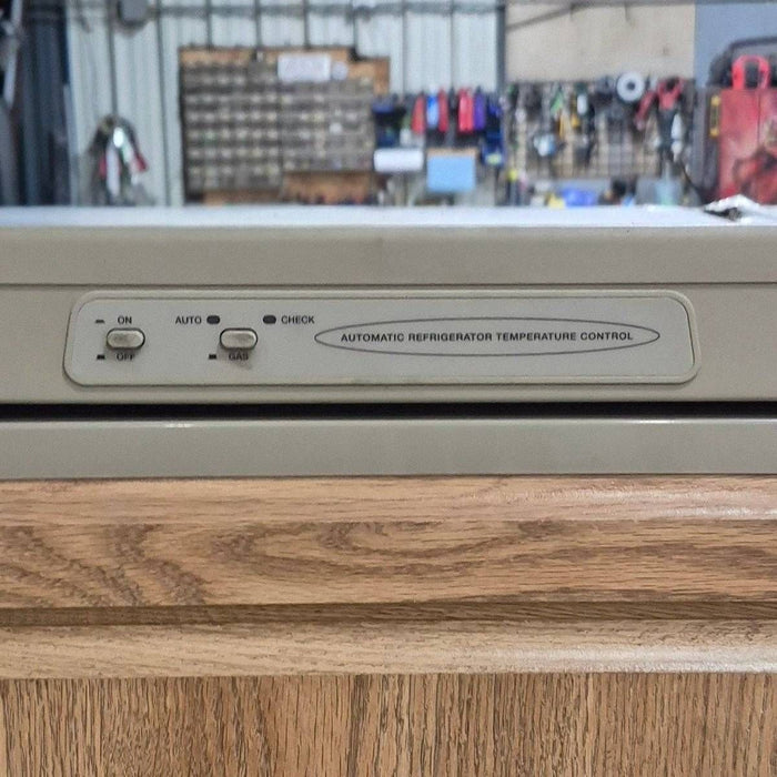 Used Complete Dometic Fridge, 2-Way - RM2652