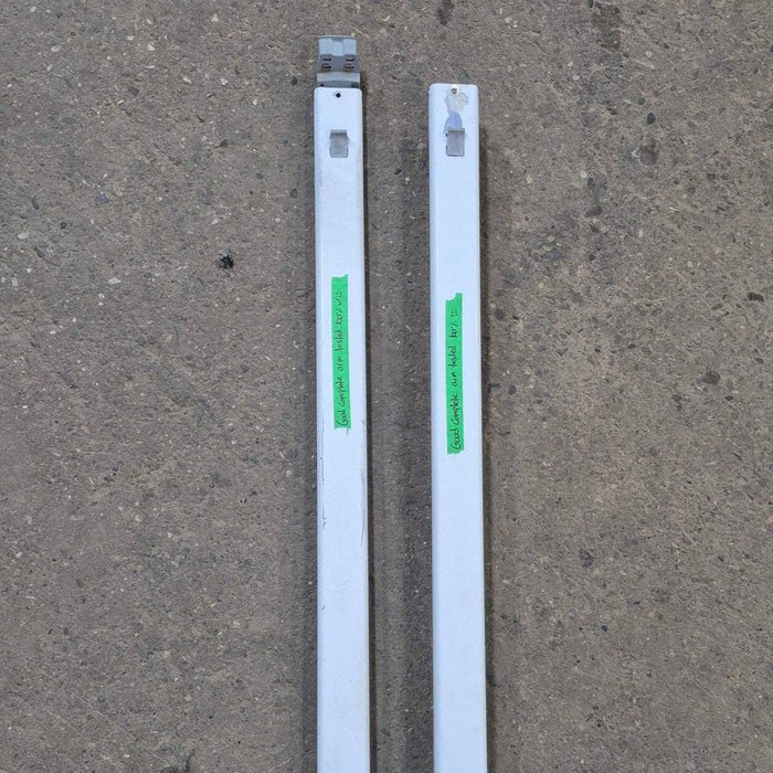 Used Dometic Awning Arm Set, White, 73" - 8273000.401B