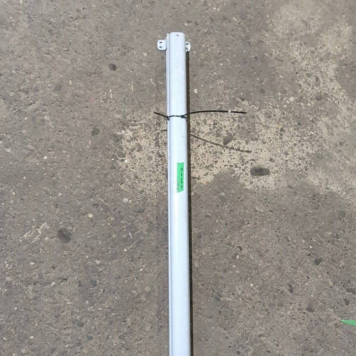Used Dometic Awning Arm, Idler (Rear), White, Non-Adjustable Pitch, 66" - 3312487.022B
