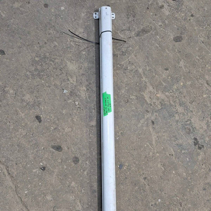 Used Dometic Awning Arm, Idler (Rear), White, Non-Adjustable Pitch, 66" - 3312487.022B