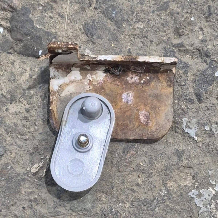 Used Norcold Fridge Door Hinge, Top Left, Bottom Right, Beige - 620188
