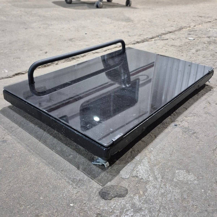 Used Magic Chef Oven Glass Door, 19.5" x 12.5" - 7902P26160
