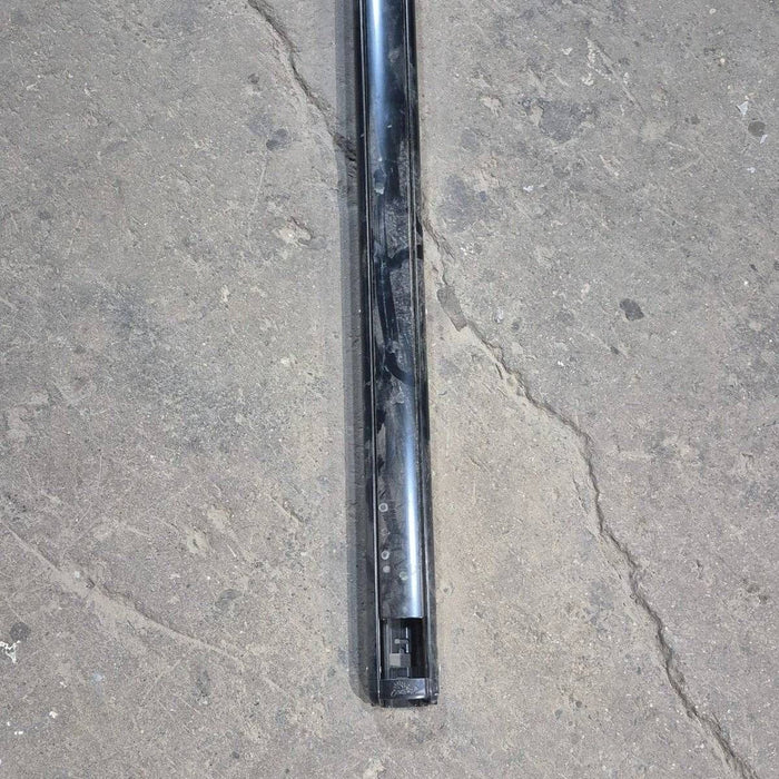 Used Carefree Awning Arm, Idler (Rear) Non-Powered, Steep Pitch, Black, 59" - Travel'r , R001508BLK