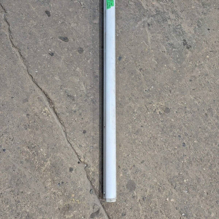 Used Dometic Awning Arm, Idler (Rear), White, Non-Adjustable Pitch, 66" - 3312487.022B