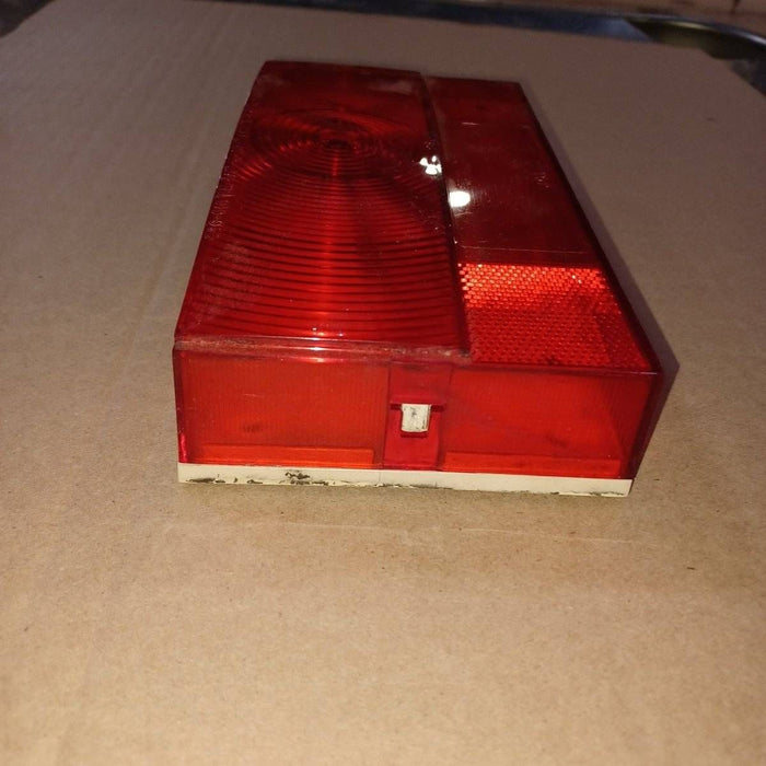 Used Reflect-O-Lite Tail Light Replacement Lens - SAE-AILRST-73 D.O.T. , No. 910-950