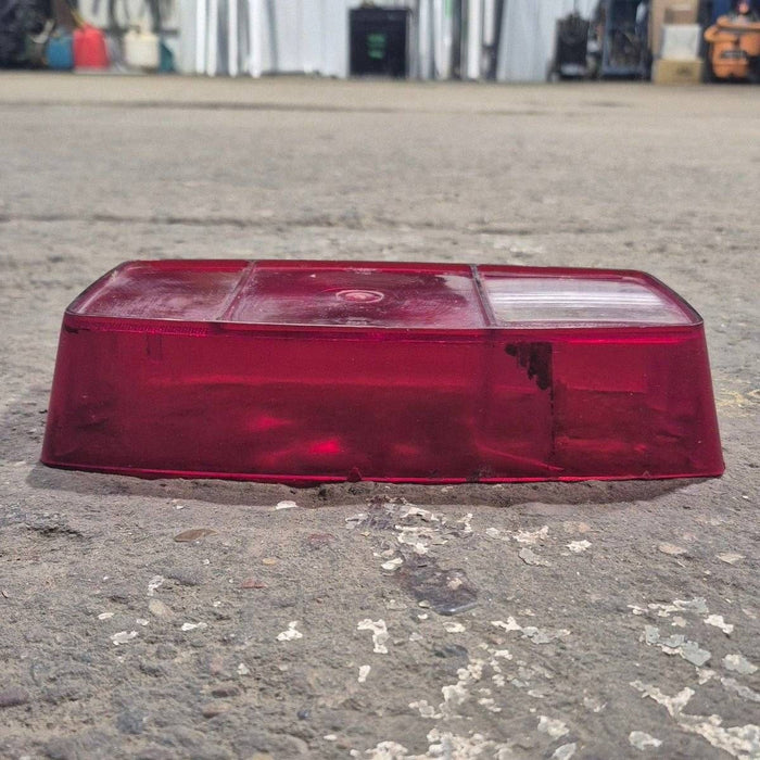 Used Miro-Flex Tail Light Replacement Lens - SAE-AILR(2)ST-72D.O.T