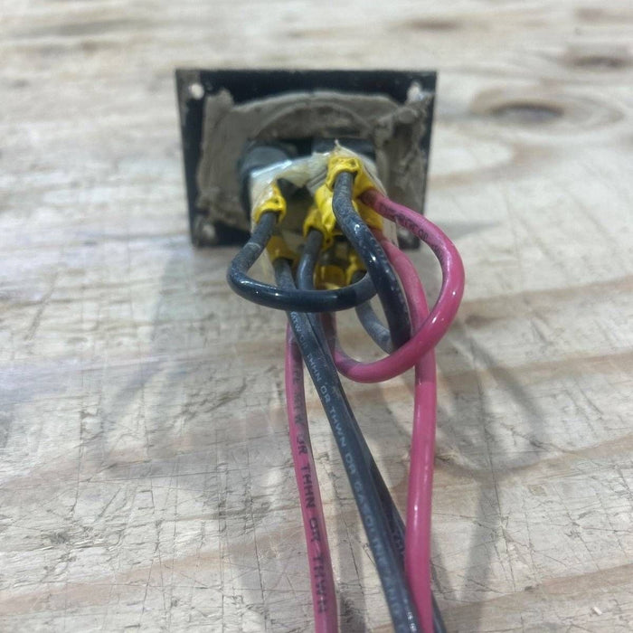 Used Single Landing Gear Legs Toggle Switch with key on/off - CHILY 7026