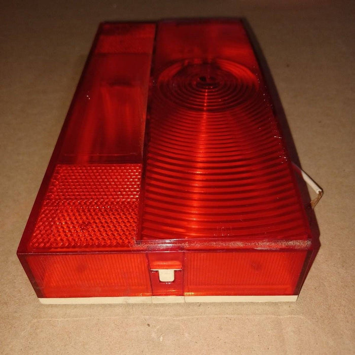 Used Reflect-O-Lite Tail Light Replacement Lens - SAE-AILRST-73 D.O.T. , No. 910-950