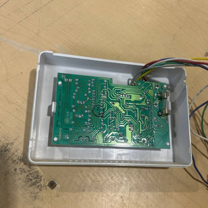 Used Coleman Air Conditioner Analog Thermostat - RVP-1S , 7330E335