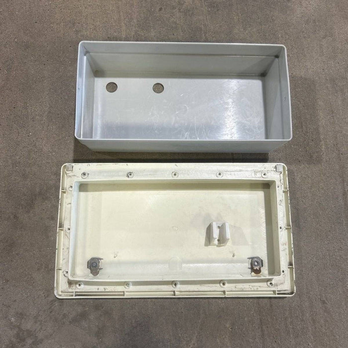 Used Outdoor Shower with base - 16.0 X 7.75 X 4.0