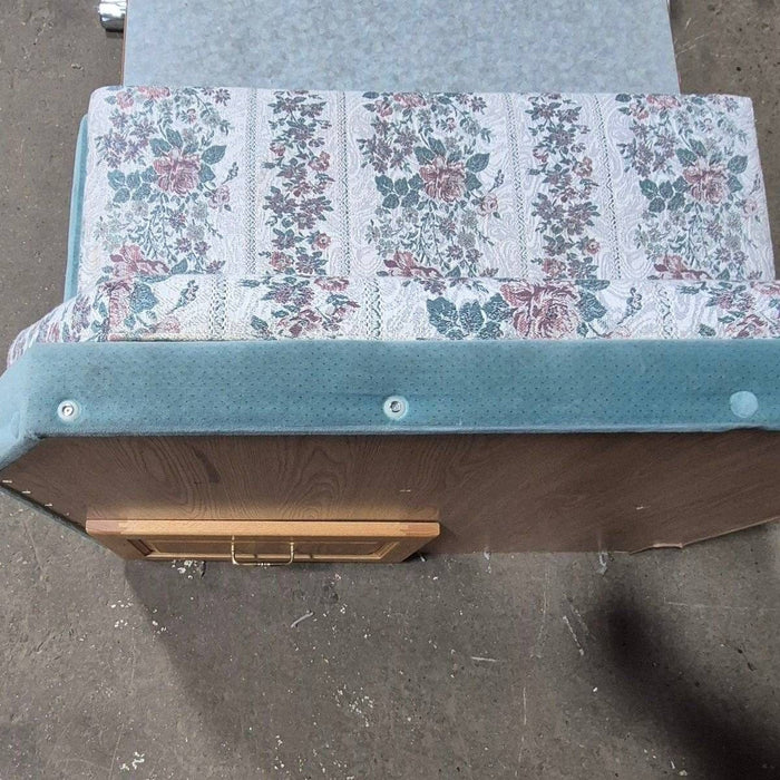 Used Complete RV Dinette Set, Does include table hardware - 78" x 40 3/4" x 32"