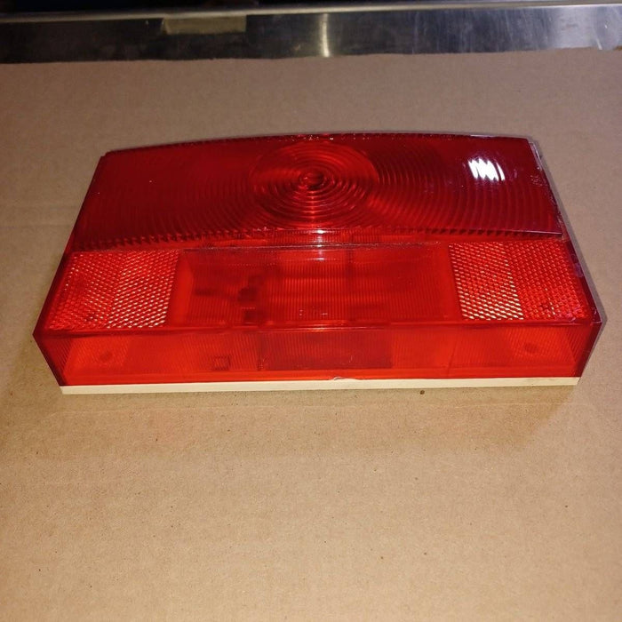 Used Reflect-O-Lite Tail Light Replacement Lens - SAE-AILRST-73 D.O.T. , No. 910-950