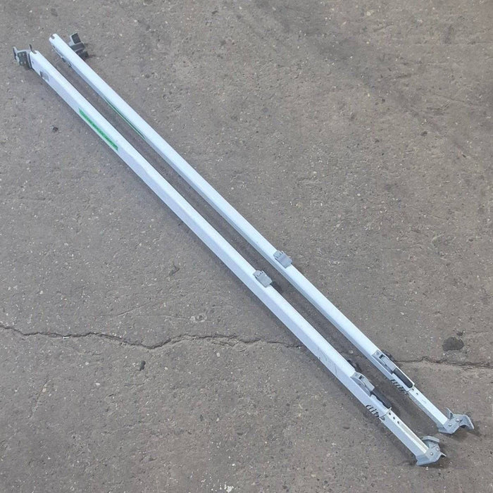 Used Dometic Awning Arm Set, White, 73" - 8273000.401B