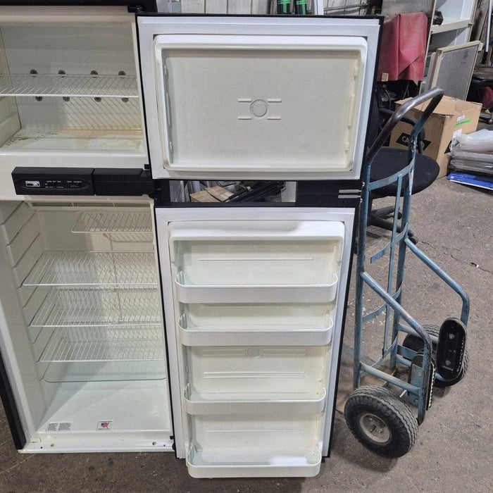 Used Complete Norcold Fridge, 2-Way - N811