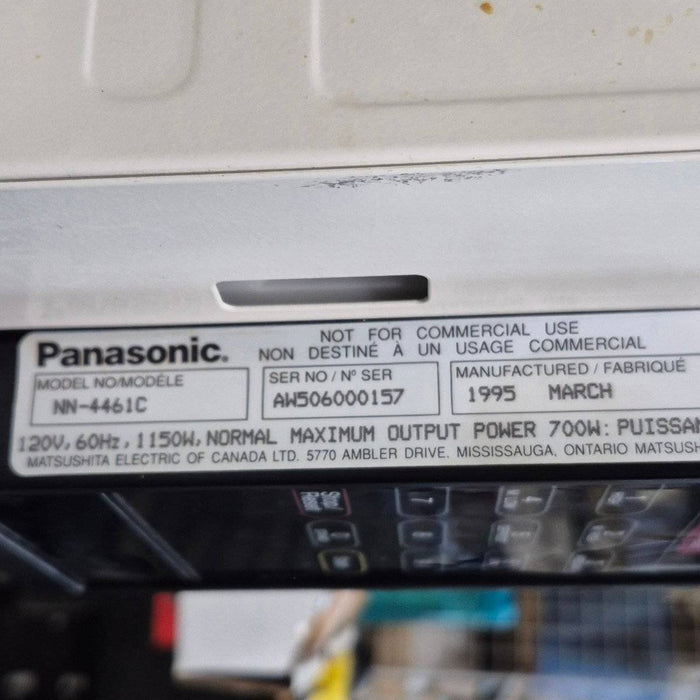 Used Panasonic Microwave - NN-4461C - 12" x 21.625" x 14"