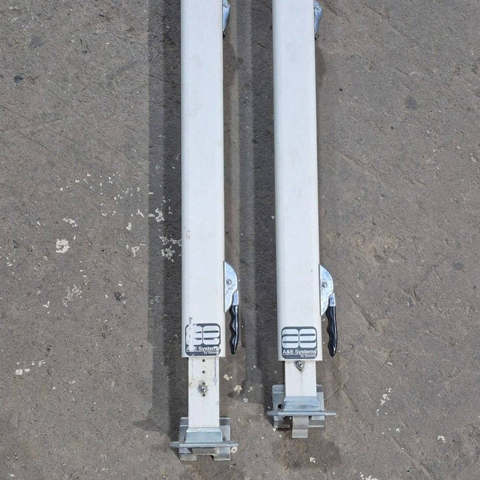 Used Dometic Awning Arm Set, Off White, 73" - 8480000.401