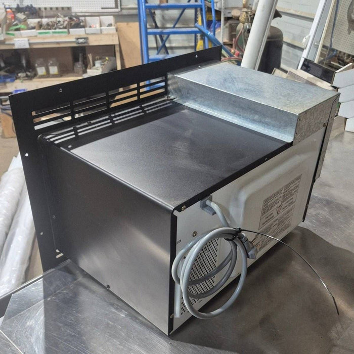 Used Dometic RV Microwave, 20 7/8" x 14 1/8" x 14 1/4" , DMT113U1B1