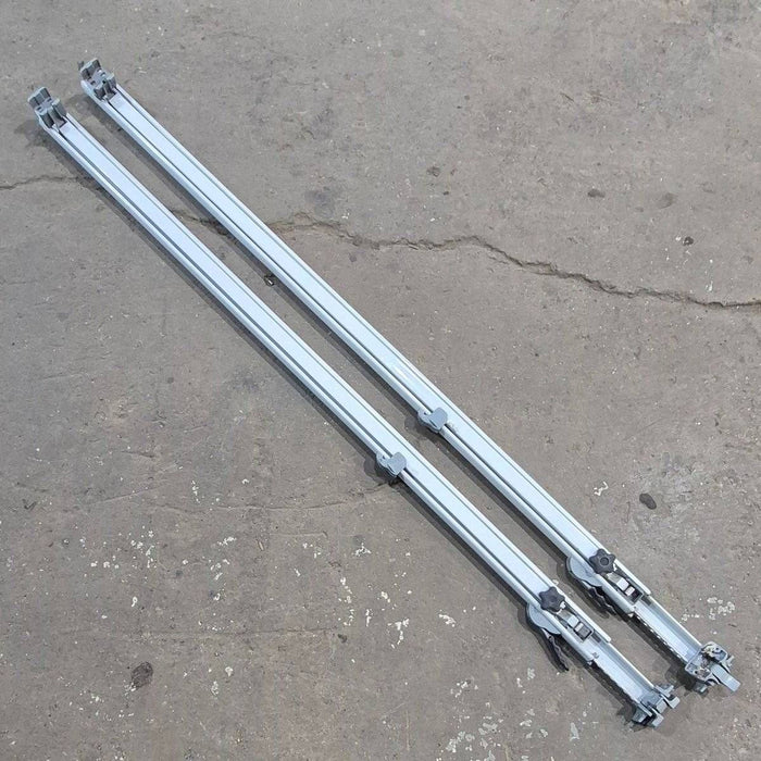 Used Dometic Awning Arm Set, White, 73" - 8480000.401B