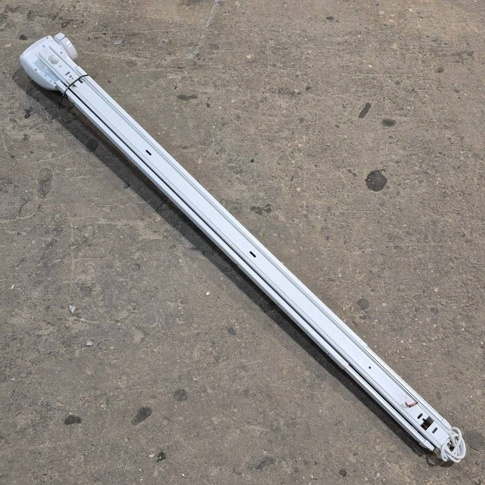 Used Carefree Awning Arm, Drive (Front), White, 66 1/2" - Travel'r , R001642WHT
