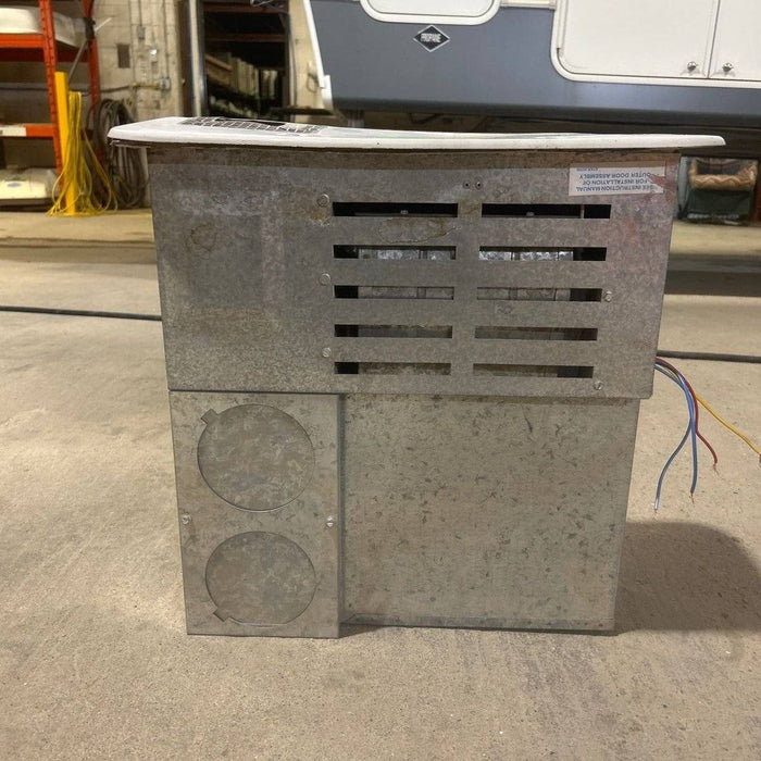 25000 BTU USED 8525 II HYDROFLAME RV Propane Furnace