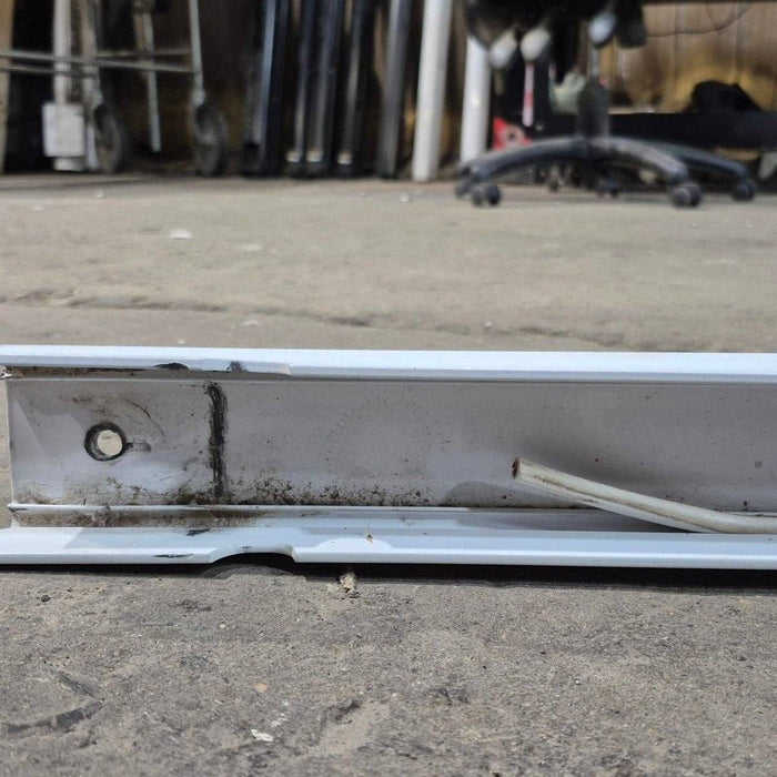 Used Carefree Awning Arm, Drive (Front) Powered, Steep Pitch, White, 59" - Travel'r , R001507WHT