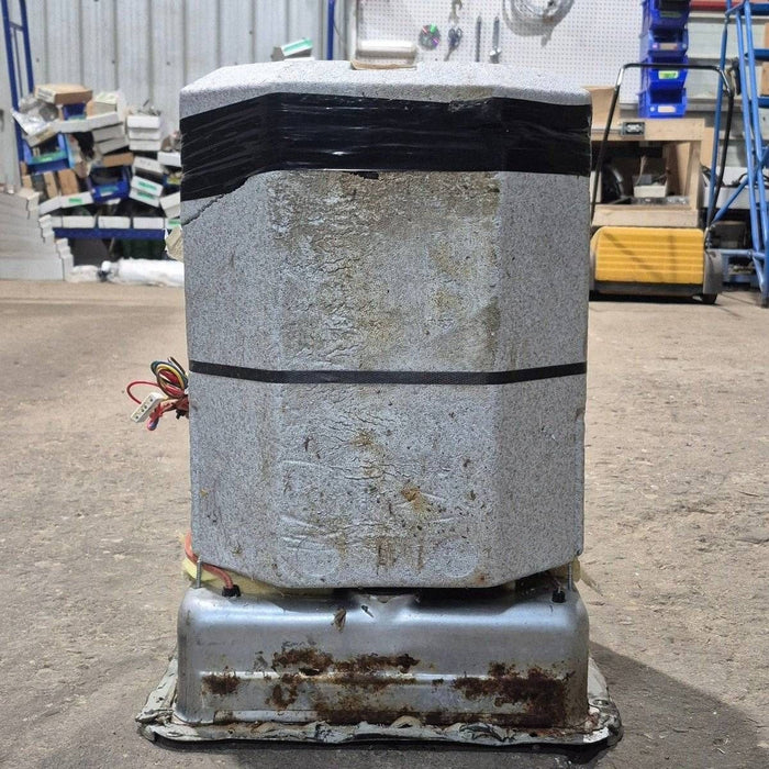 Used Complete Suburban Hot Water Heater, 6 Gal. - SW6D