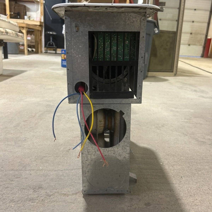 25000 BTU USED 8525 II HYDROFLAME RV Propane Furnace
