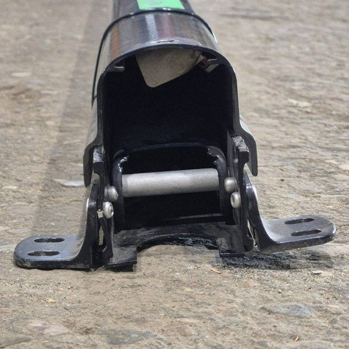 Used Dometic Awning Arm, Idler (Rear) Non-Powered, Black, Basement, Adjustable Pitch, 62 1/4" - 3312487.014U