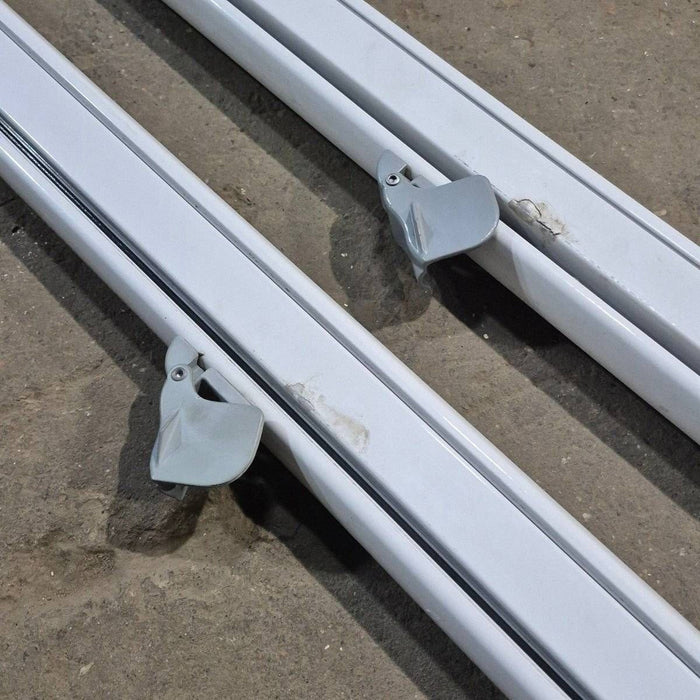 Used Dometic Awning Arm Set, White, 73" - 8480000.401B