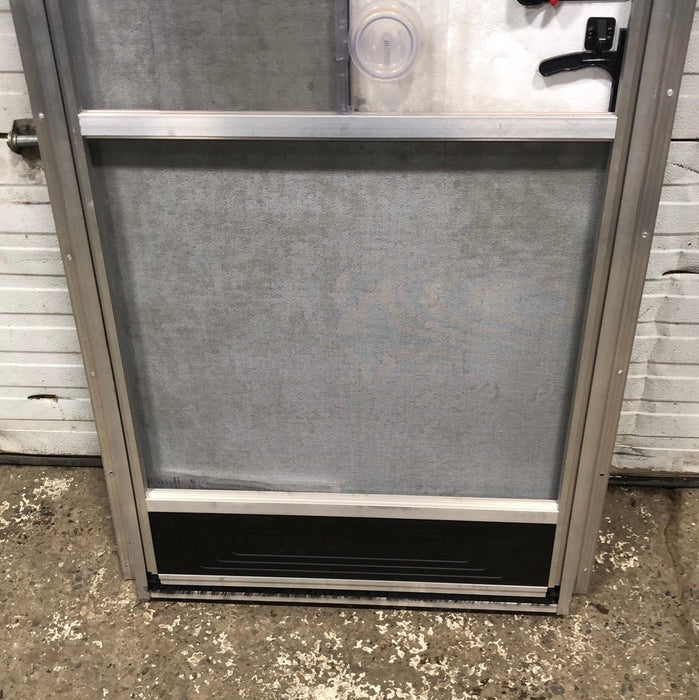 Used Rv Radius Entry Door 25 1/2 x 70 1/2 Lipper V000290171